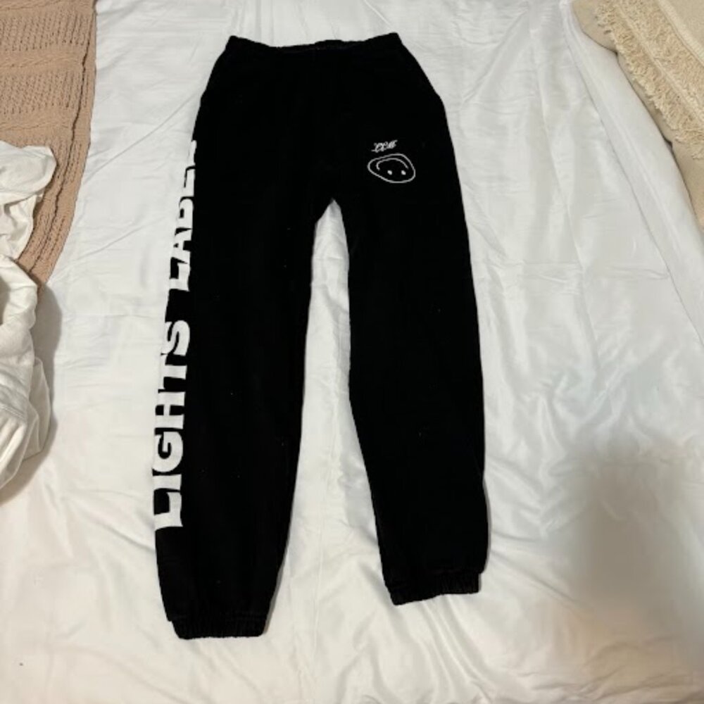 Lights Label Miami - Black Sweatpants